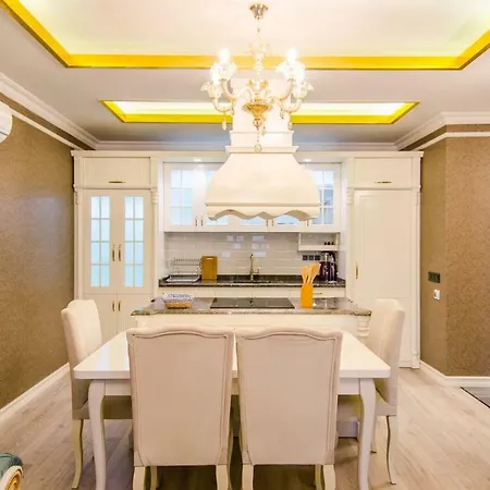 Alanya Towers D 4 * 마흐무틀라르